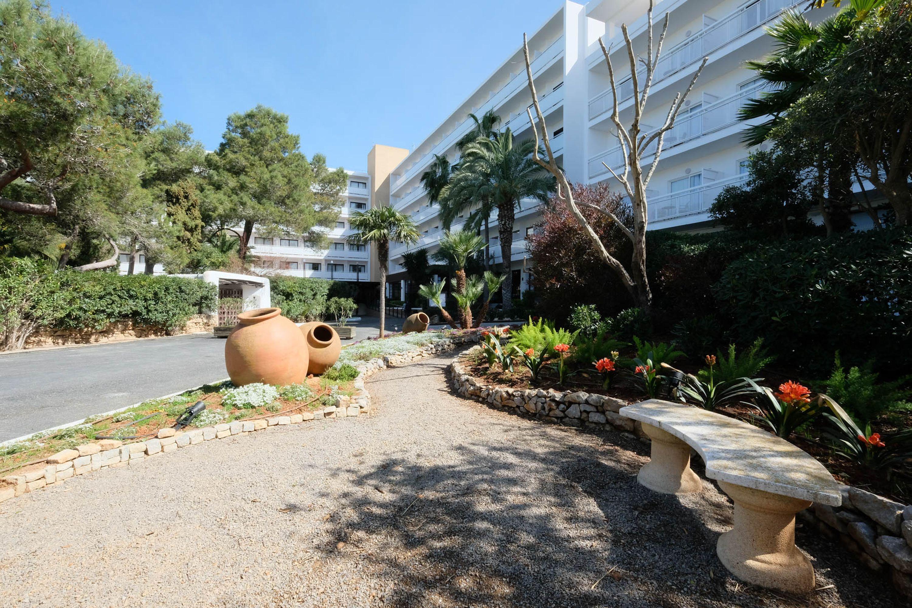 Azuline Hotel Bergantin San Antonio  Exterior foto